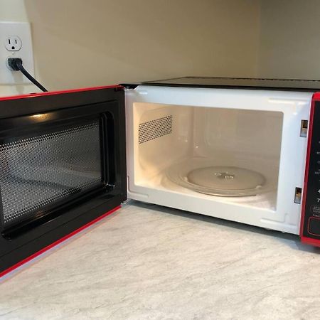 Large And Private 3 Bedroom And 1 Bathroom Apartment Near Newark International Airport Ewr And New York City Exterior foto