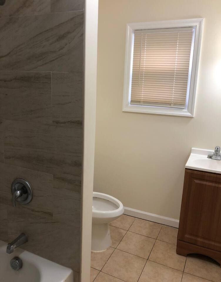 Large And Private 3 Bedroom And 1 Bathroom Apartment Near Newark International Airport Ewr And New York City Exterior foto