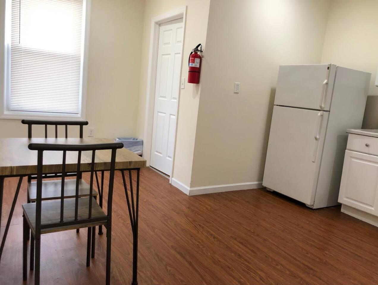 Large And Private 3 Bedroom And 1 Bathroom Apartment Near Newark International Airport Ewr And New York City Exterior foto